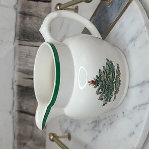 Spode Christmas Tree Mint Vintage Collectible Holiday 24oz Ceramic Jug/Pitcher